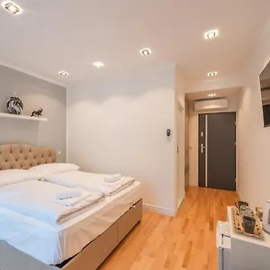 Cool Boutique - Leopoldstadt Apartment Vienna